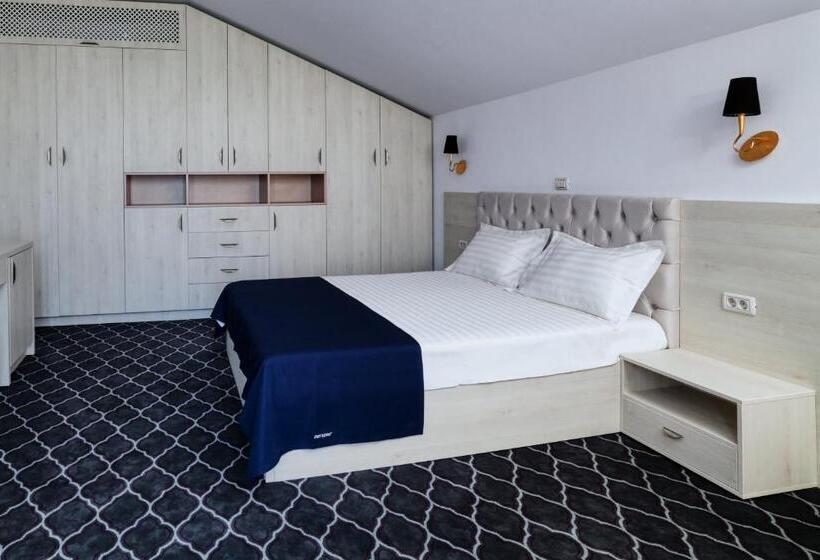 Апартаменты 1 Спальня, Eros Beach Resort