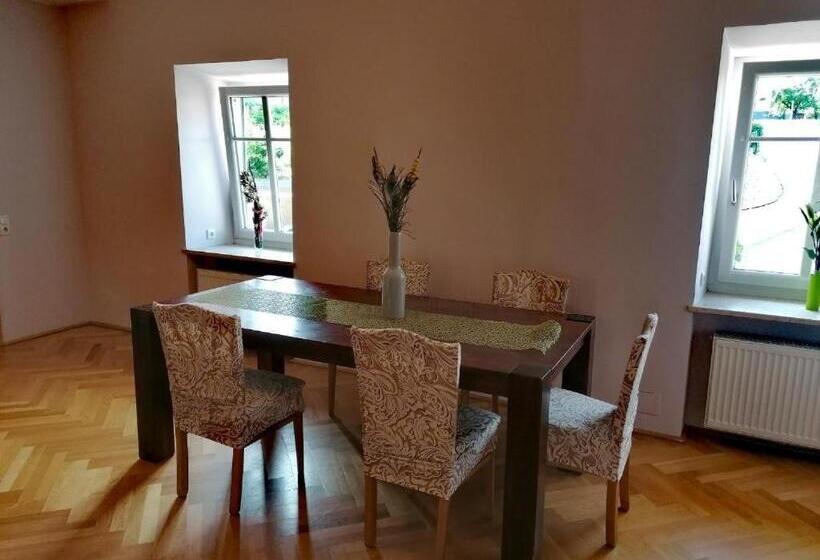 침실 1개 아파트, Taferne In Köstendorf   Ferienwohnung Monteurzimmer