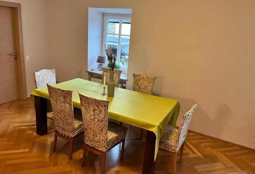 침실 1개 아파트, Taferne In Köstendorf   Ferienwohnung Monteurzimmer