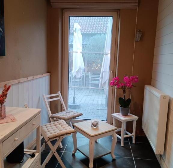 스탠다드 룸 킹사이즈 침대, B&b Quarterhouse