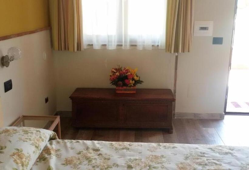 Стандартный Номер Кровать Кинг, La Collina Di Montecchio