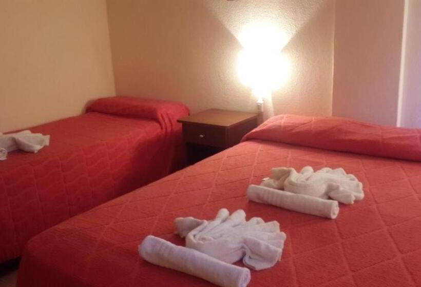 Dört Kişilik Standart Oda, La Fontana