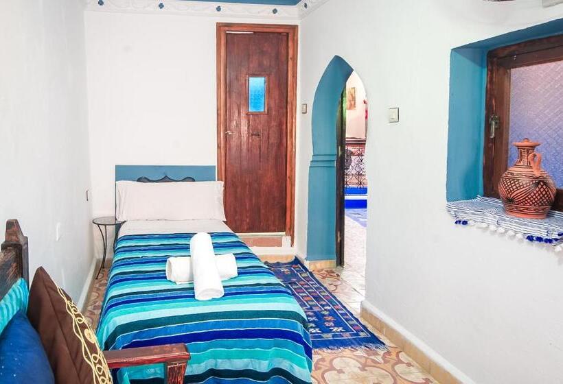 غرفة قياسية ثلاثية, Dar Chourafa Riad