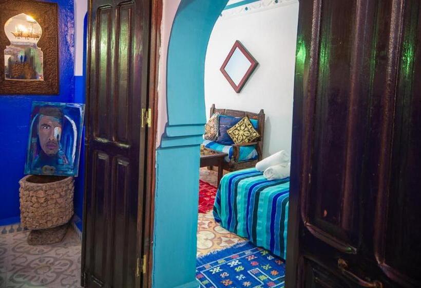 غرفة قياسية ثلاثية, Dar Chourafa Riad