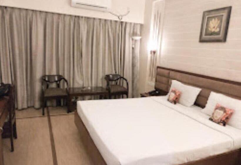 豪华房间, Nakshatra,guwahati
