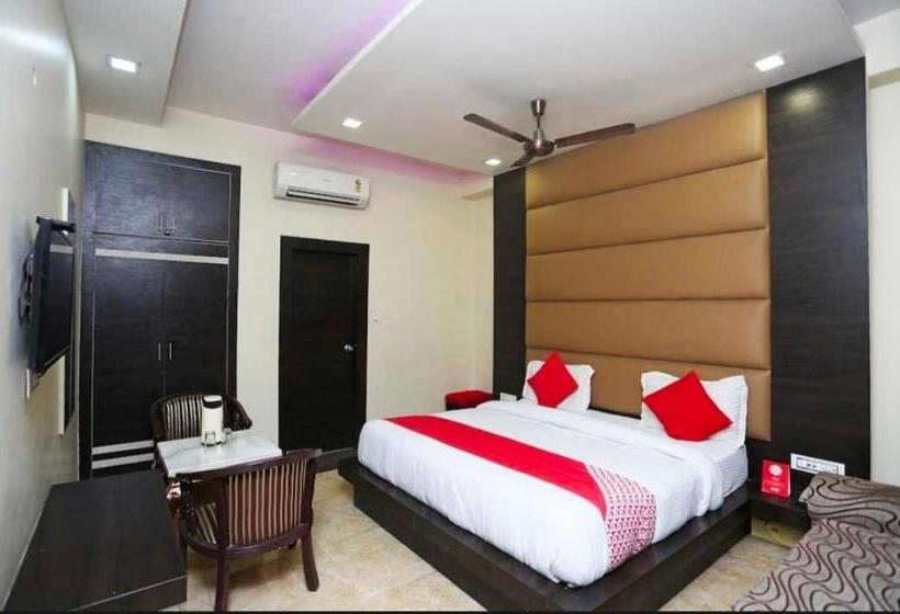 اتاق کلاسیک سه تخته, Oyo 81037 Hotel Shree Madhav Regency