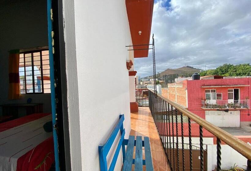 اتاق استاندارد با بالکن, Casa El Mundo