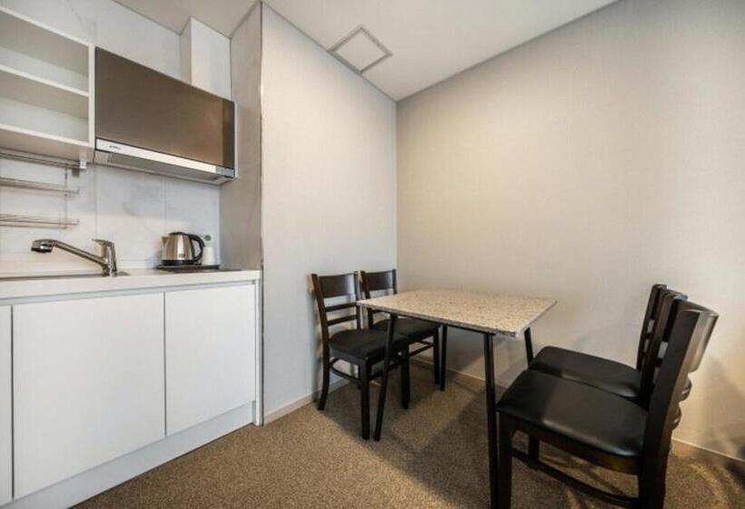 اتاق لوکس, The Triny Urban Suites