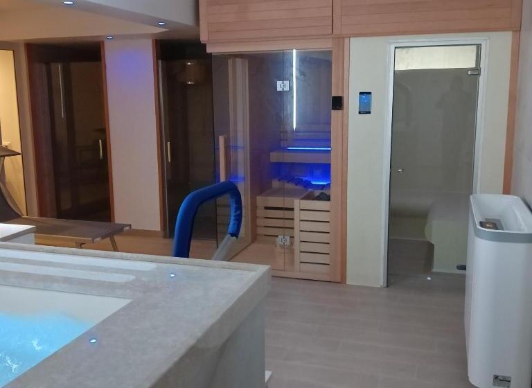 اتاق لوکس, Mya Luxury Rooms And Wellness
