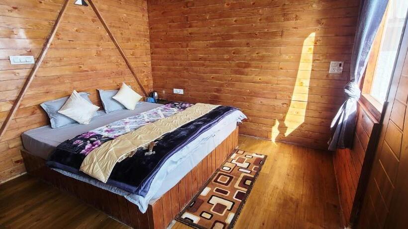 マウンテンビュースタンダードルーム, Snowind Cottages