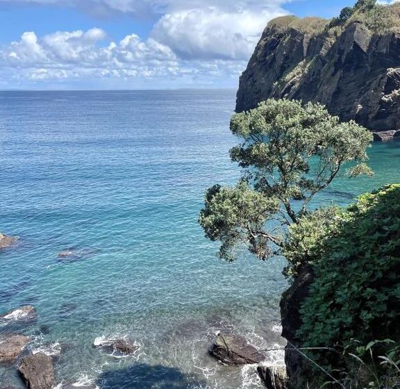 خانه 1 خوابه, The Blue House Azores