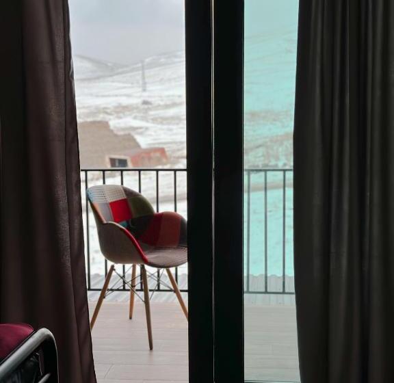 Номер Deluxe с Балконом, Herbs & Honey Boutique Hotel & Restaurant