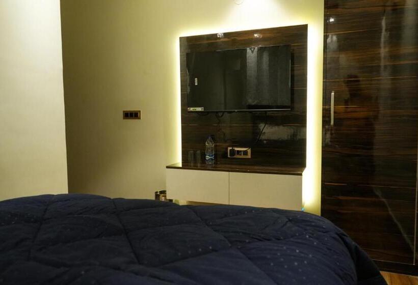 اتاق استاندارد, Katani Inn