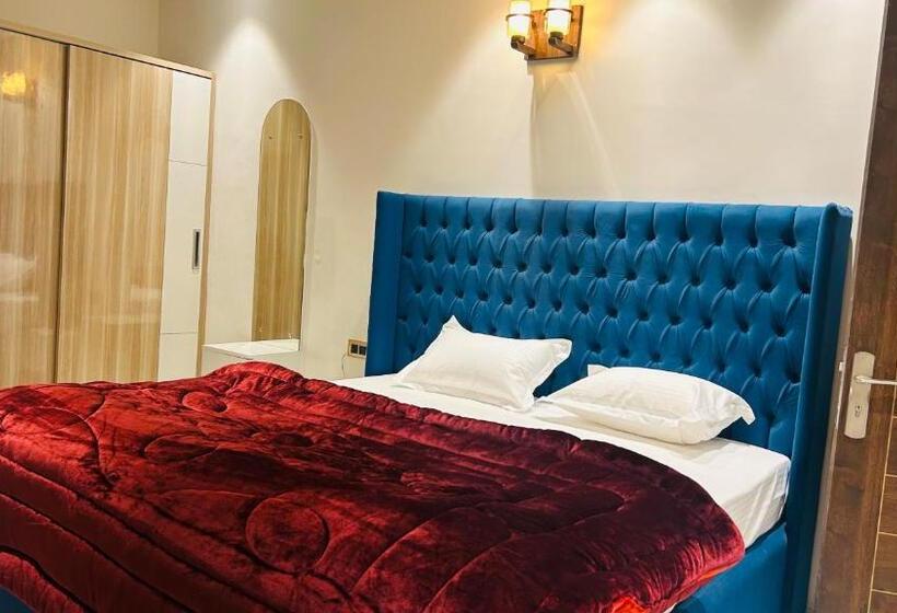 اتاق لوکس با تخت بزرگ, Katani Inn