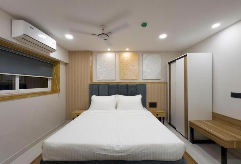 Президентский Люкс, The Habitat Suites