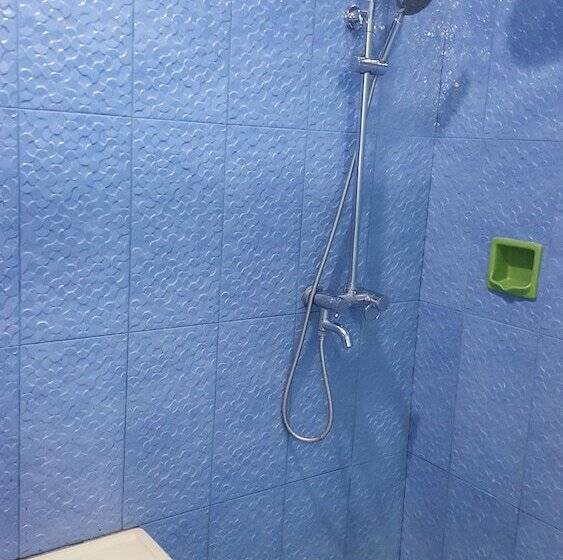 سوییت, C & L Suites Inn