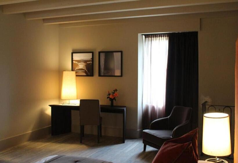 Quarto Deluxe Cama King, Podere Castel Merlo Resort