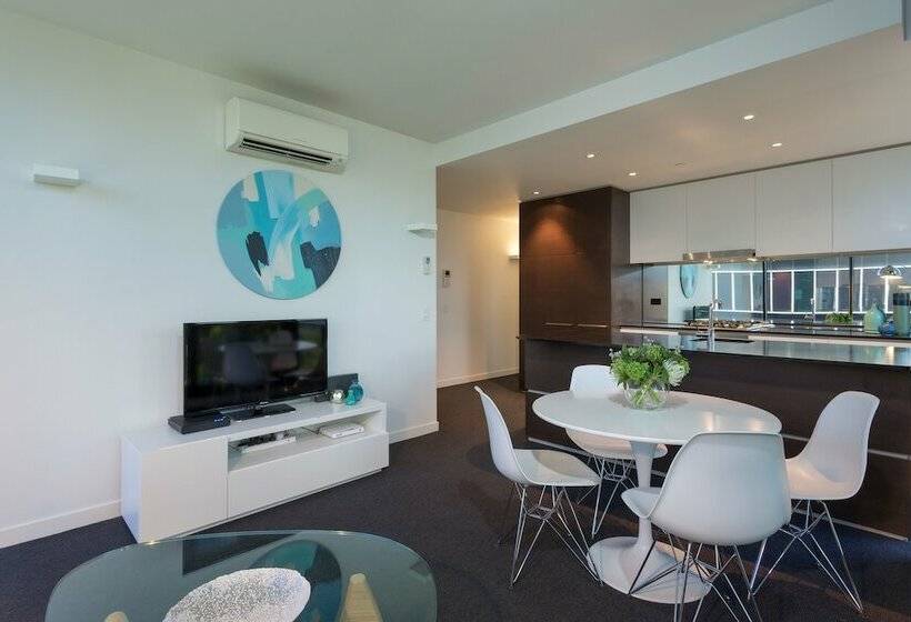 آپارتمان لوکس 2 خوابه, Wyndel Apartments St Kilda Views