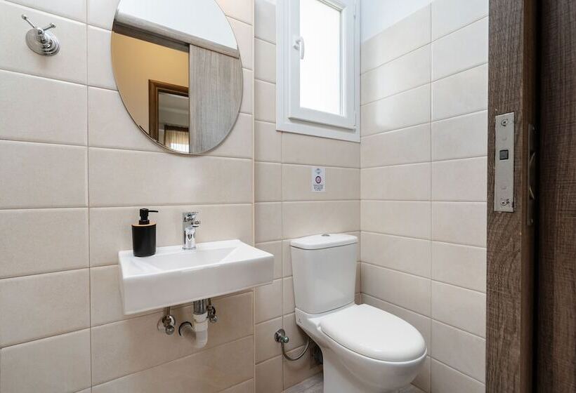 آپارتمان 1 خوابه, Evripus Suites