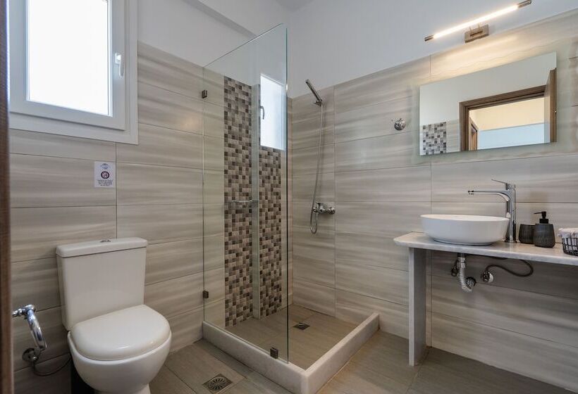 آپارتمان 1 خوابه, Evripus Suites