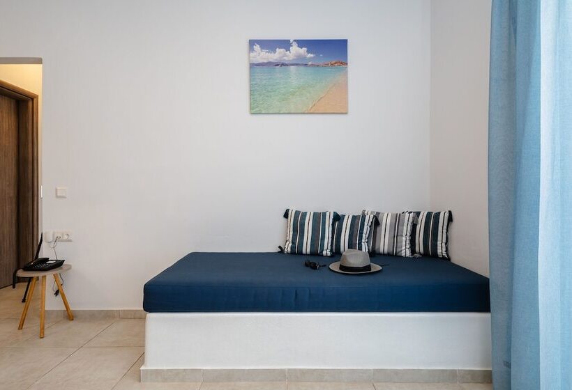 آپارتمان 1 خوابه, Evripus Suites