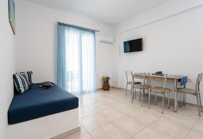 آپارتمان 1 خوابه با چشم‌انداز دریا, Evripus Suites