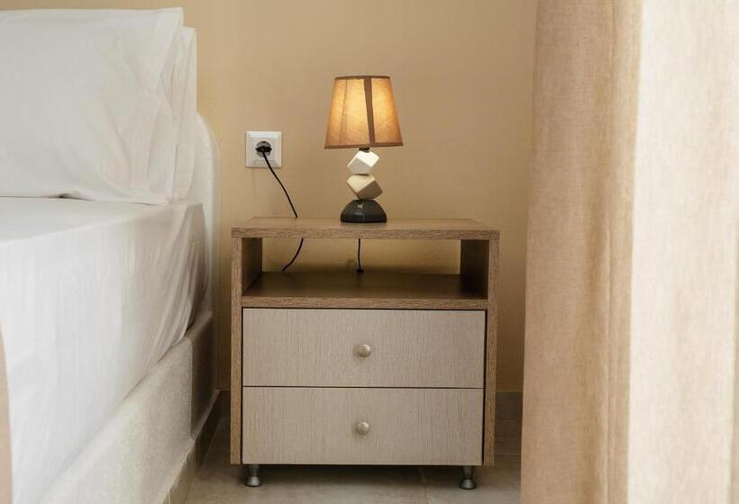 آپارتمان 2 خوابه, Evripus Suites