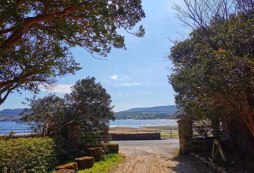 １ベッドルームハウス, Shore Lodge