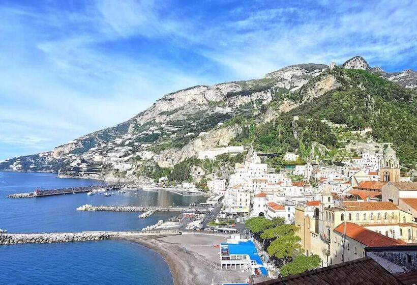 اتاق استاندارد با تخت بزرگ, Sea View Apartments Amalfi Coast By Amalfi Coast With Locals