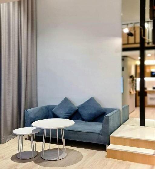 سوییت لوکس, The Sacha Apart Hotel Thonglor