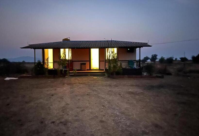 Семейный Номер, Hiranya Farm Stay