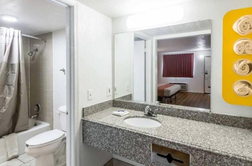 Номер Стандарт Индивидуальный, Whitten Inn
