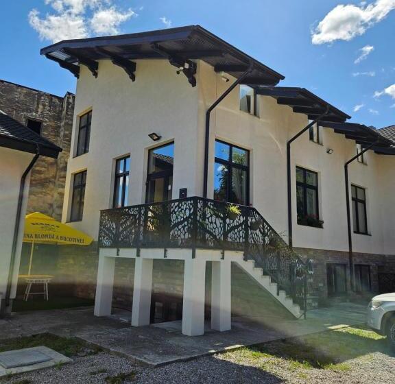 Номер Стандарт Трехместный, In Longfield Town
