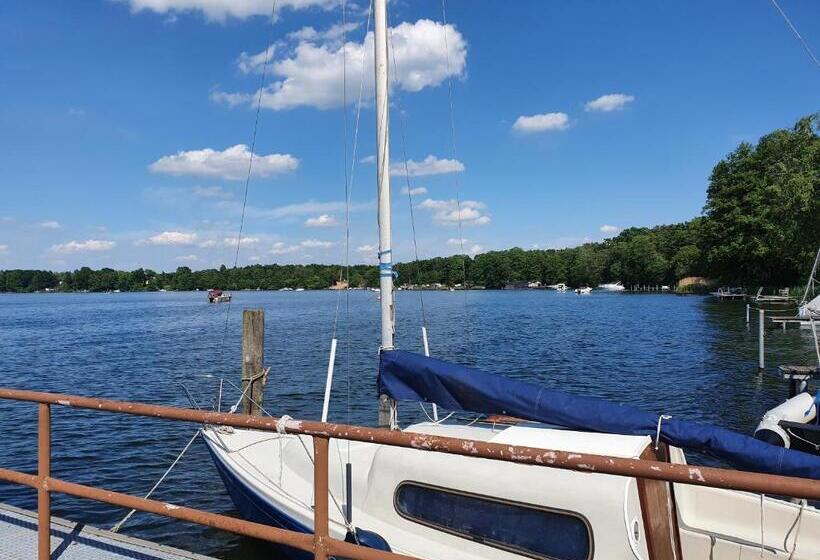 Трехместный Номер Стандарт с Балконом, Businesshotel Am Peetzsee Grünheide
