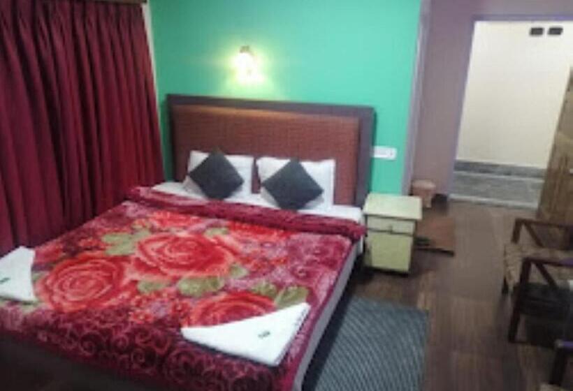 Номер Стандарт, Darjeeling Hotel Summer Palace , Darjeeling