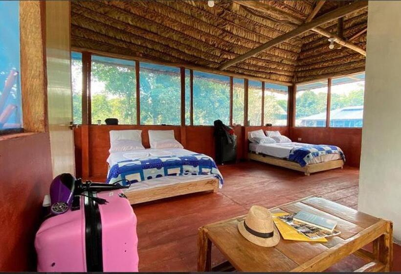 اتاق خانوادگی, Amazing Lodge Perú