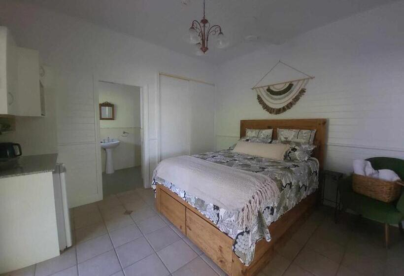 Номер Deluxe, Ribbonwood Bed & Breakfast, Emu Park Qld