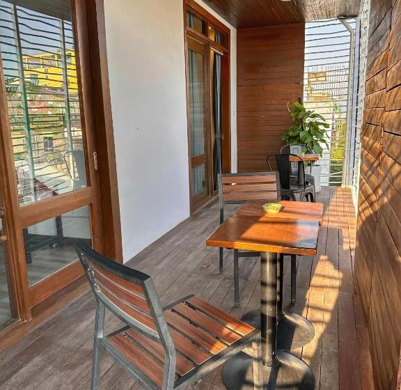 共用房间的床, Hostel By Monsoon Riverside