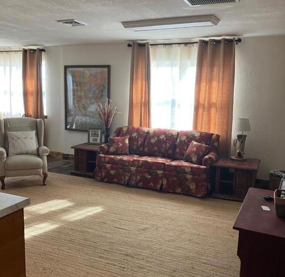 스위트, Prairie Rose Inn