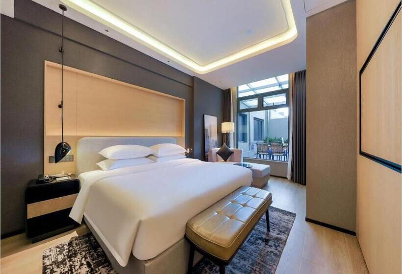 带观景的标准间, Park Inn By Radisson Zhuhai Gaolan Port