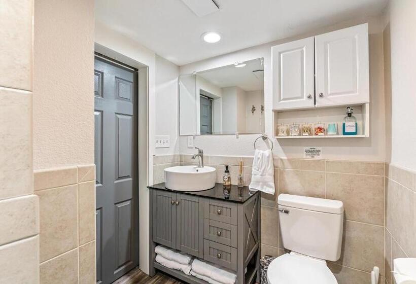 패밀리 룸, Family Friendly 2bd1ba, Close To 70 Exit
