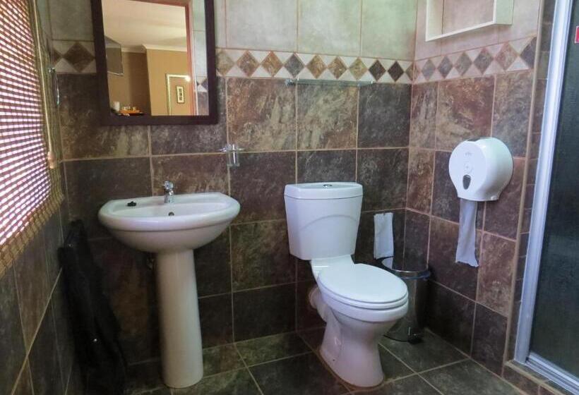 Номер Стандарт, Akweja Bed And Breakfast Accommodation