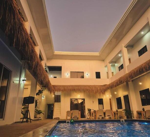 4인용 스탠다드 룸, Camotes Hostel Resort