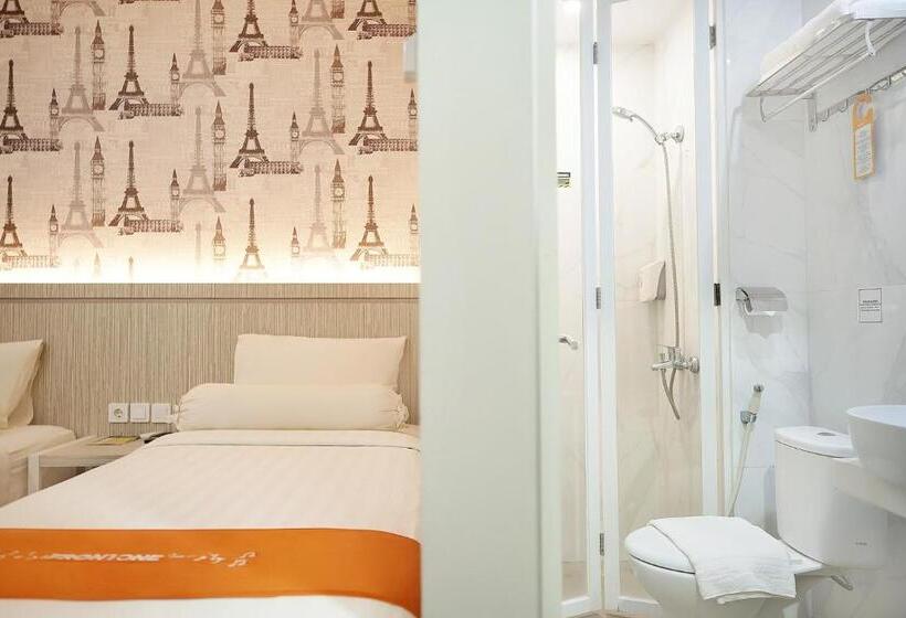 Номер Superior, Front One Hotel Sragen