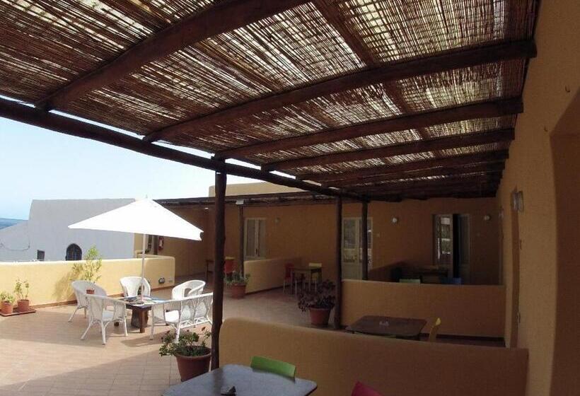 标准单人间, Albergo Seaside