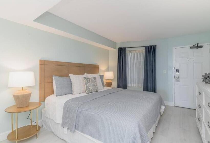 Apartamento 1 Dormitório com Sacada, Ocean Breeze