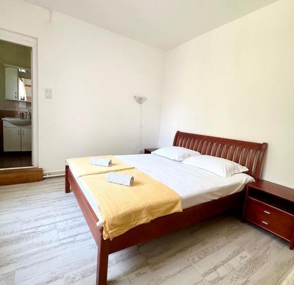 اتاق استاندارد, Apartmani I Sobe Radojičić