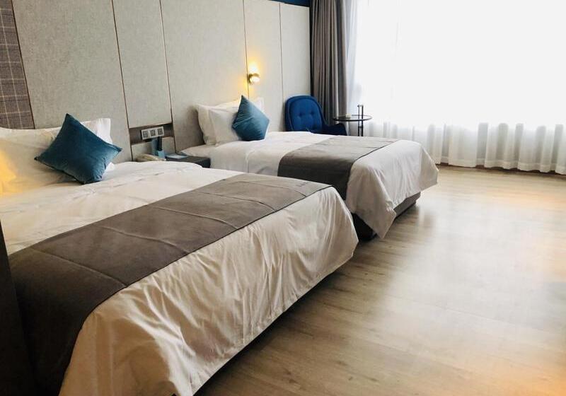 غرفة ديلوكس عائلية, Lanou Hotel Zhenjiang Runzhou District Railway Station