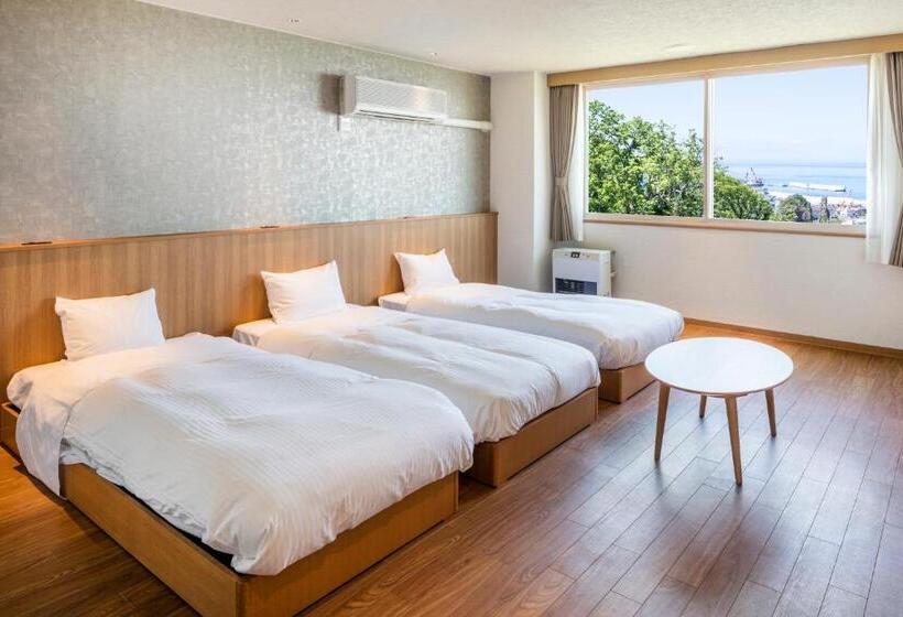 Номер Стандарт Трехместный, Shiretoko Yuhi No Ataruie Onsen Hostel