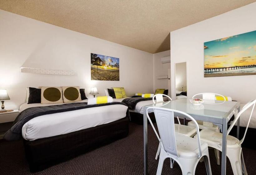 4인용 스탠다드 룸, Bendigo Oval Motel